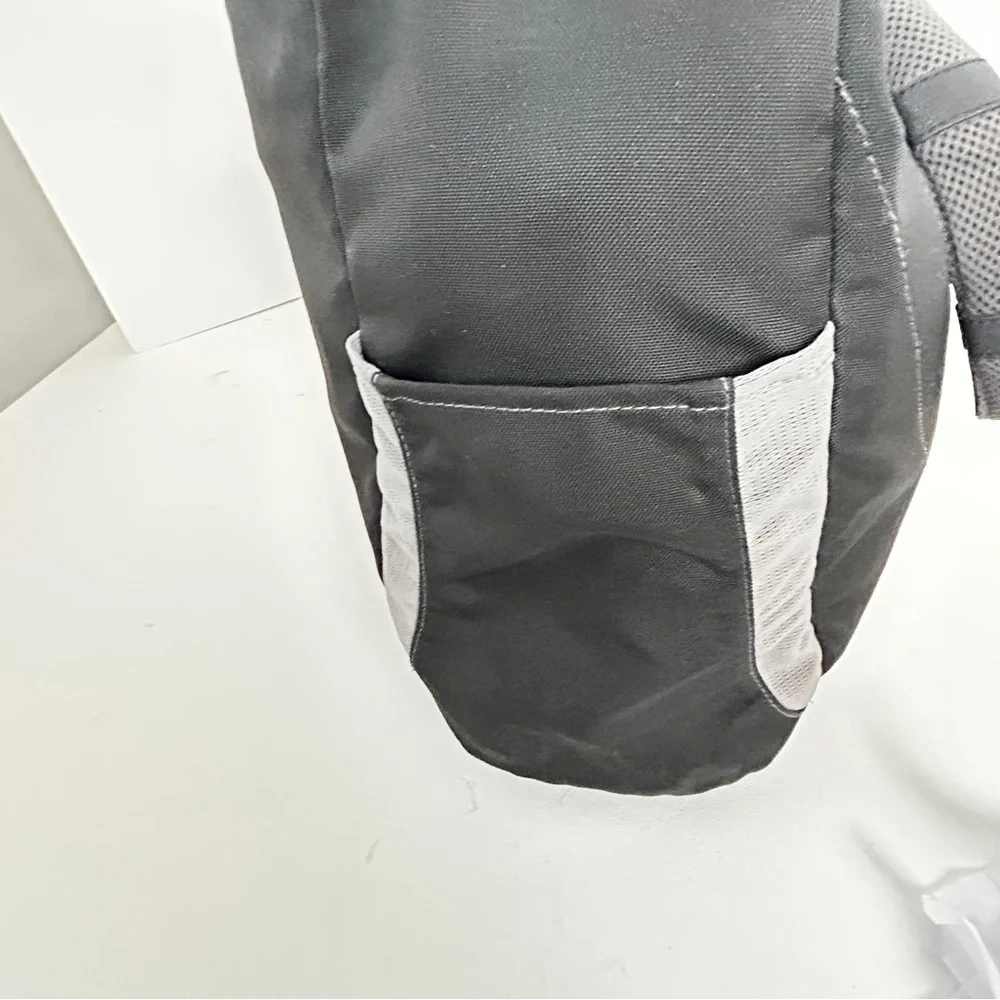 REI Men’s /‎ Unisex Co-op Athletic / Tote Bag | Black & Grey